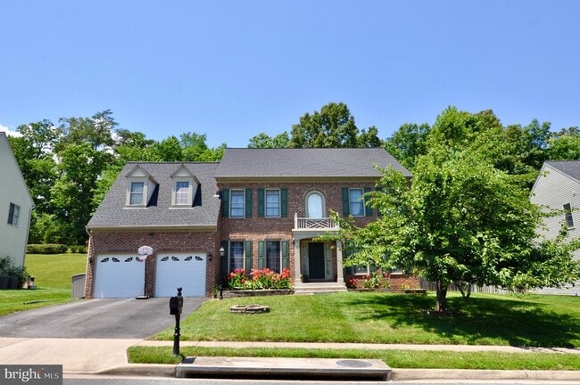 3713 Stonewall Manor Dr in Triangle, VA - Building Photo - Building Photo