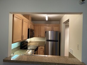 1500 SW Park Ave, Unit 306 in Portland, OR - Building Photo - Building Photo