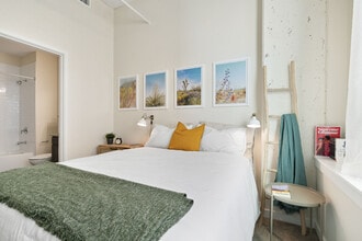 Notable in Lakewood, CO - Foto de edificio - Building Photo