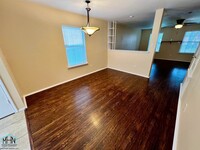 10718 Shaencrossing in San Antonio, TX - Foto de edificio - Building Photo