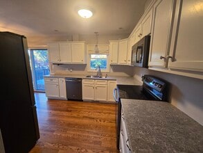 711 Church St in St. Peter, MN - Building Photo - Building Photo