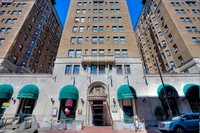 University City Associates in Philadelphia, PA - Foto de edificio - Building Photo