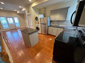2331 N Park Ave in Philadelphia, PA - Building Photo - Building Photo