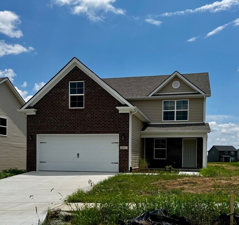 8013 Driftwood Lp in Richmond, KY - Foto de edificio