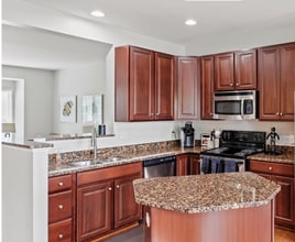 20 River Ln in Delanco, NJ - Building Photo - Building Photo