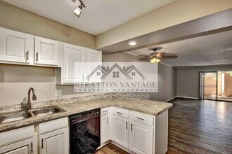 810 E Colter St in Phoenix, AZ - Foto de edificio - Building Photo