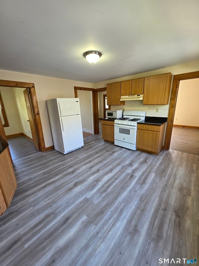 38 Bull Ave in Wallingford, CT - Building Photo - Building Photo