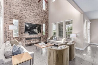 3165 Via Como in Henderson, NV - Building Photo - Building Photo