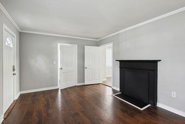 property at 2215 Greenwood St