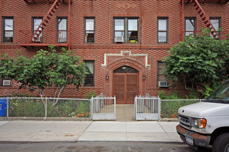 20 Bay 34th St in Brooklyn, NY - Building Photo - Building Photo