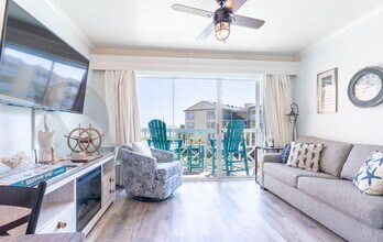 6300 Seawall Blvd in Galveston, TX - Building Photo - Building Photo