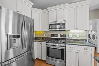 200 Winter Jasmine Ct in Chesapeake, VA - Building Photo - Building Photo