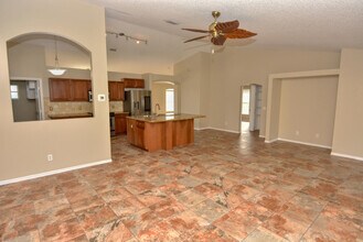 176 Valley Pl in Port St. Lucie, FL - Building Photo - Building Photo