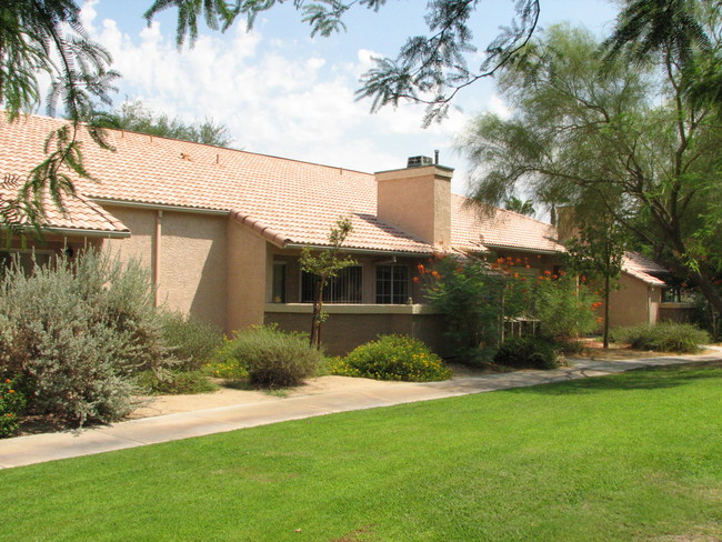 Desert Oasis Apartment Homes photo'