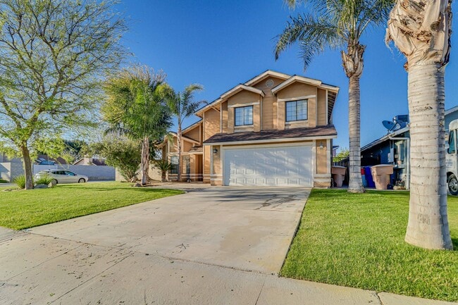 3316 Fiesta Ave in Bakersfield, CA - Building Photo - Building Photo