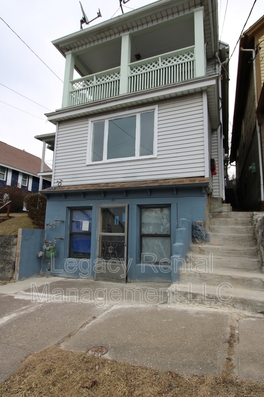 property at 1509 Prospect Ave
