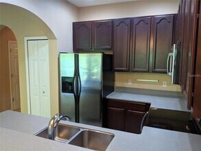 10272 Park Commons Dr in Orlando, FL - Building Photo - Building Photo