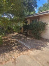 5204 Peppertree Pkwy in Austin, TX - Building Photo - Building Photo