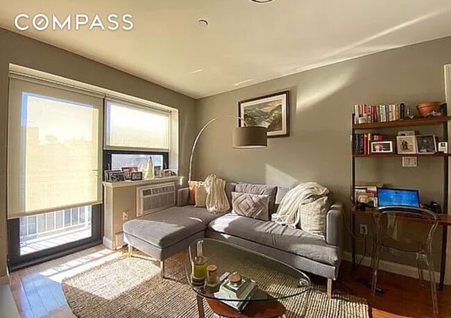 456 W 167th St in New York, NY - Building Photo - Building Photo