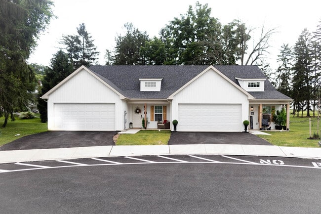 property at 2585 Emma Ln