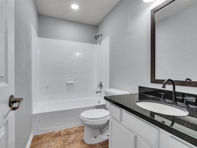 property at 114 N Hawkhurst Cir