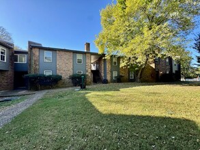 280 S Hill Ave in Fayetteville, AR - Foto de edificio - Building Photo