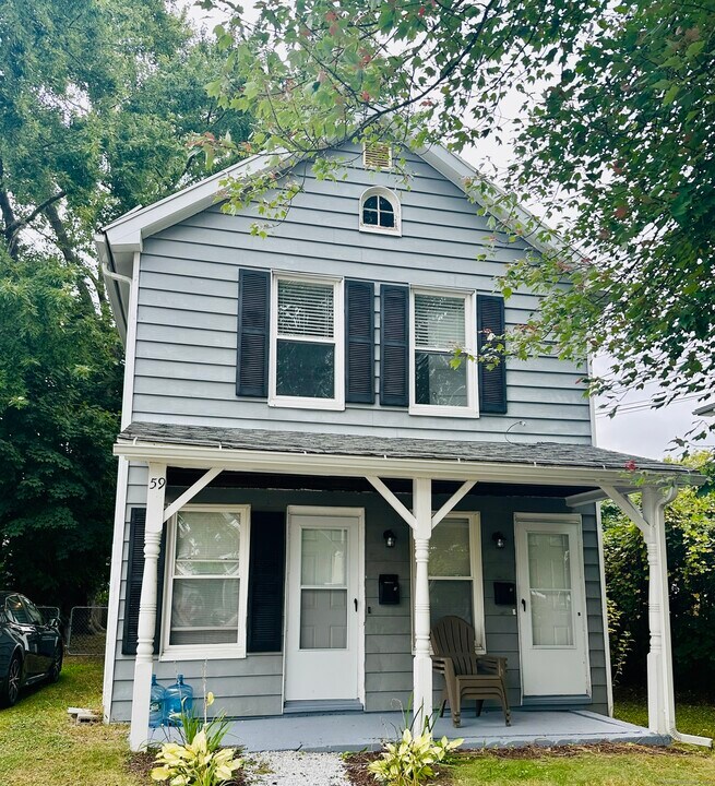 59 Hanford Ave in Bridgeport, CT - Building Photo