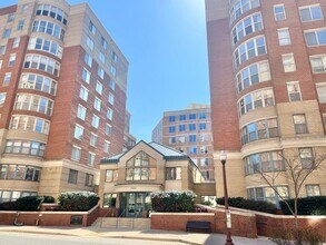 3830 9th St N in Arlington, VA - Building Photo - Building Photo