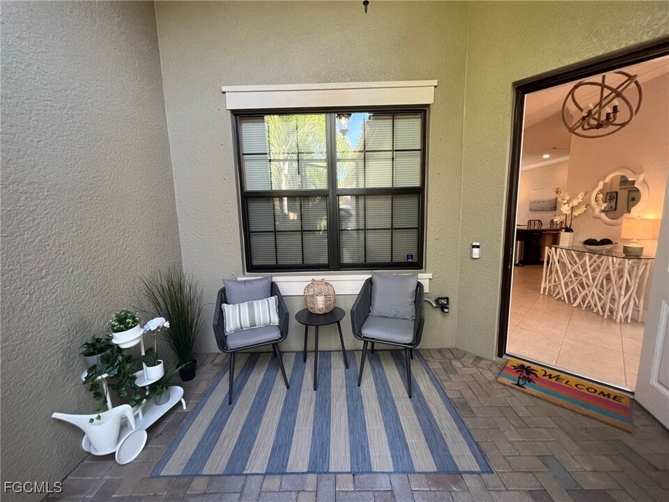 12016 Five Waters Cir in Ft. Myers, FL - Building Photo