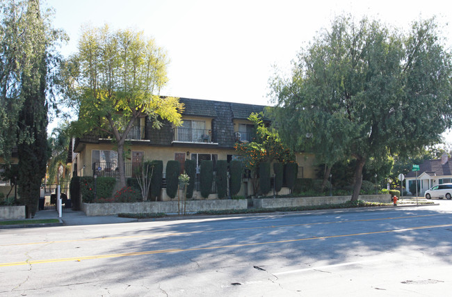 1140 N Lamer St in Burbank, CA - Building Photo - Building Photo