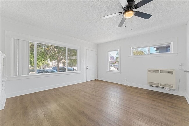 1405 Cedar Ave in Long Beach, CA - Building Photo - Building Photo
