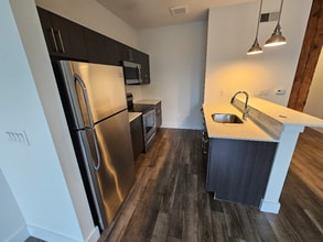 120 Green St in Newark, NJ - Building Photo - Building Photo