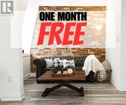 1 Jarvis St in Toronto, ON - Building Photo