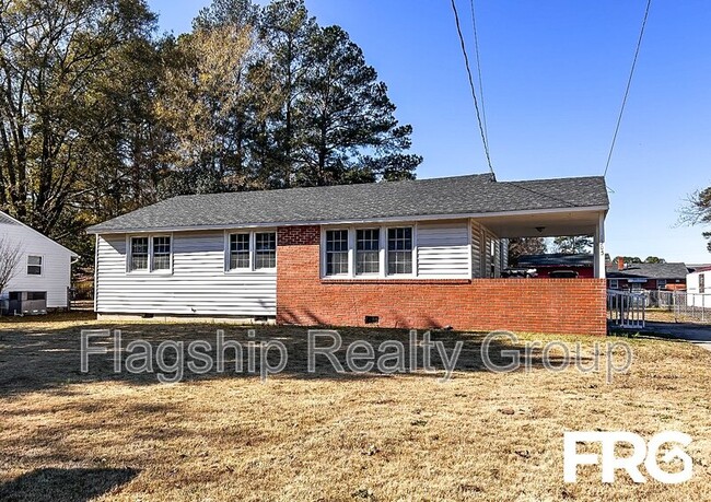 property at 1305 Robin St