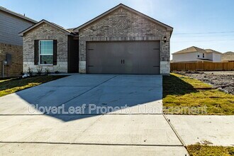 9334 Espadrille Run in Converse, TX - Building Photo - Building Photo