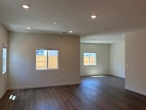 7507 Grassy Plns Dr in Reno, NV - Building Photo - Building Photo