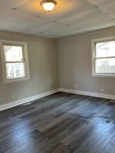 1907 Parkdale Ave in Gastonia, NC - Building Photo - Building Photo