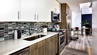 Griffis West Palm in West Palm Beach, FL - Building Photo