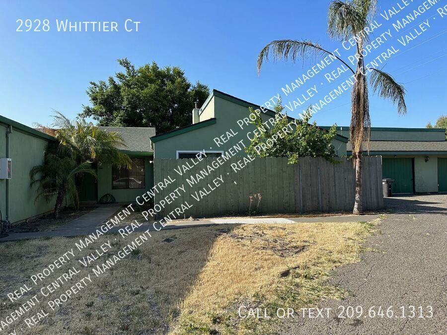 2928 Whittier Ct in Stockton, CA - Building Photo