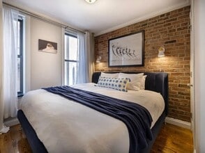 166 Mulberry St in New York, NY - Building Photo - Building Photo