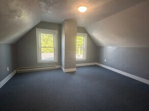 18 Harrison St in Somerville, MA - Foto de edificio - Building Photo