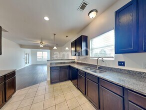 4123 Oakstone Dr in Smyrna, TN - Foto de edificio - Building Photo