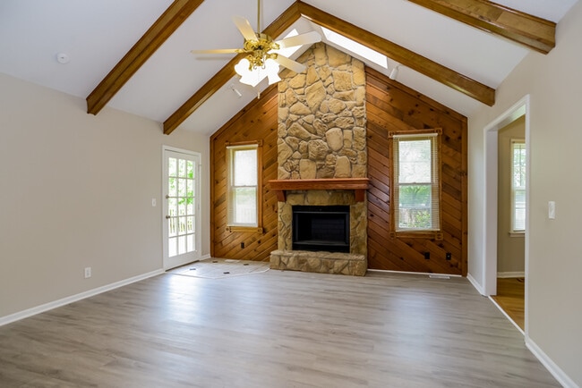 14622 S Brougham Dr in Olathe, KS - Building Photo - Building Photo