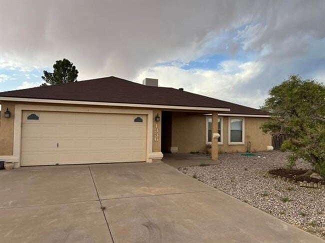 property at 1336 Challenger Ave