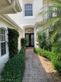 15543 Monterosso Ln in Naples, FL - Foto de edificio - Building Photo