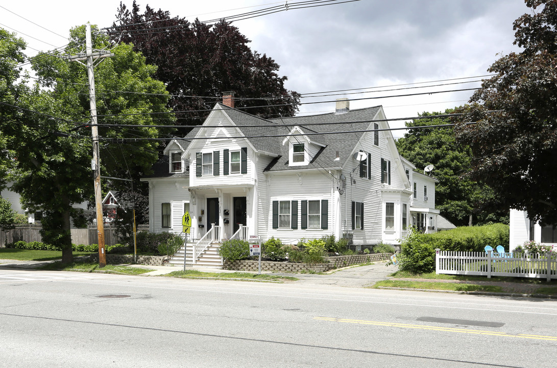 226 High St in Newburyport, MA - Foto de edificio