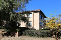 Building Photo - Elan Quail Pointe Apartamentos in Encinitas, California