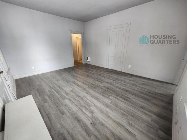 519 4th St in Cheney, WA - Building Photo - Building Photo