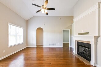 70 Desoto Ave in Hernando, MS - Building Photo - Building Photo