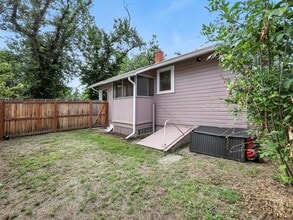 326 N Sheridan Ave in Colorado Springs, CO - Foto de edificio - Building Photo
